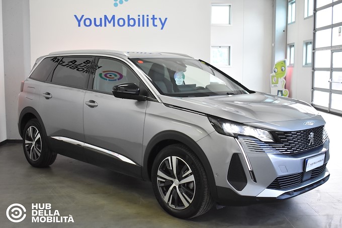 PEUGEOT 5008 PureTech Turbo 130 S&S Allure Pack